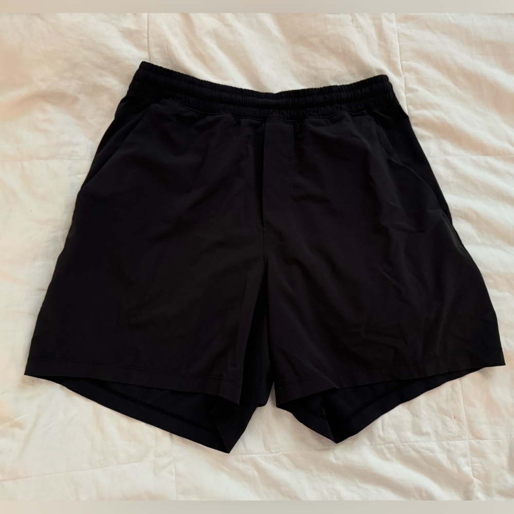 Men’s Black Lululemon Pace Breaker Linerless Short 5”
